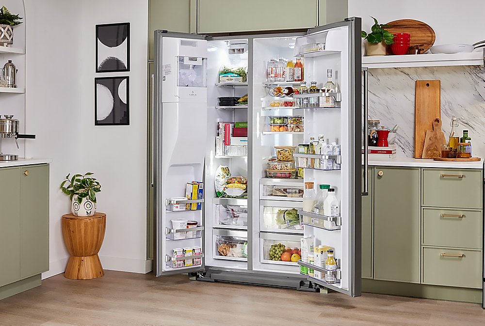 24.8 cu ft. Side-by-Side Refrigerator with Exterior Ice and Water and PrintShield™