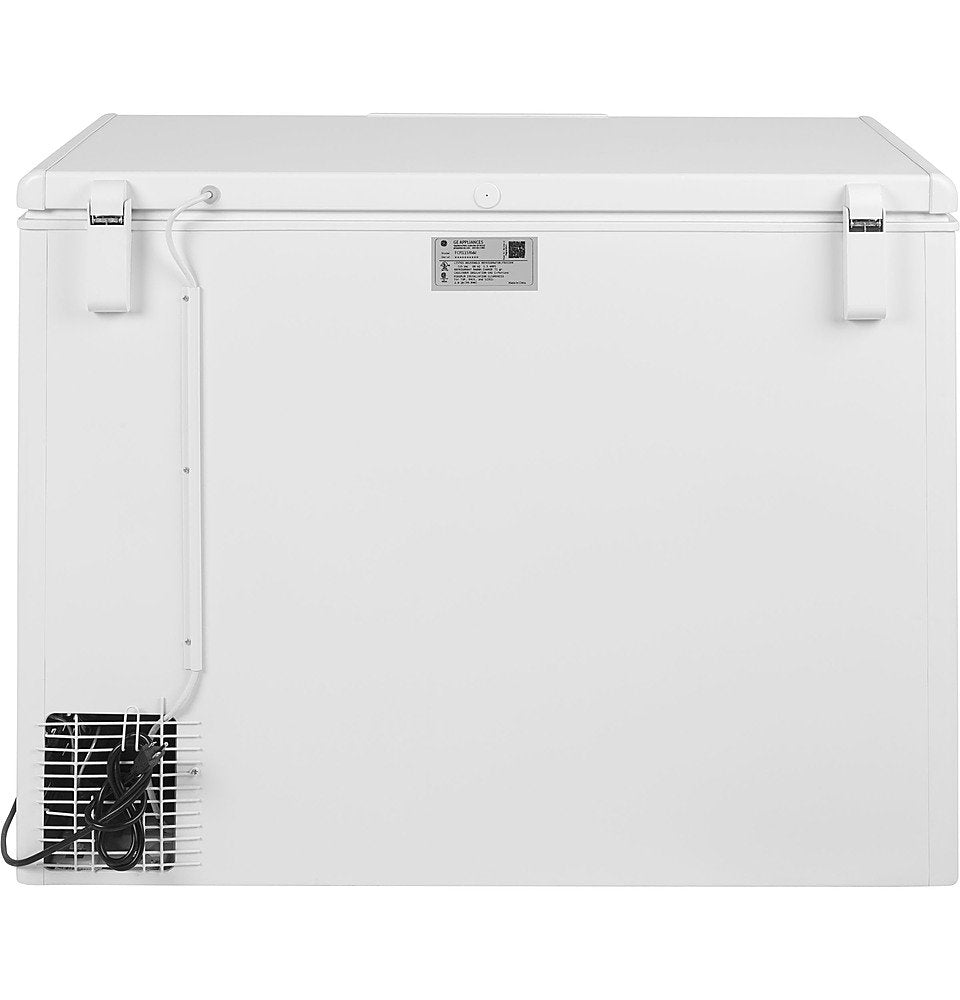 GE® 10.7 Cu. Ft. Manual Defrost Chest Freezer