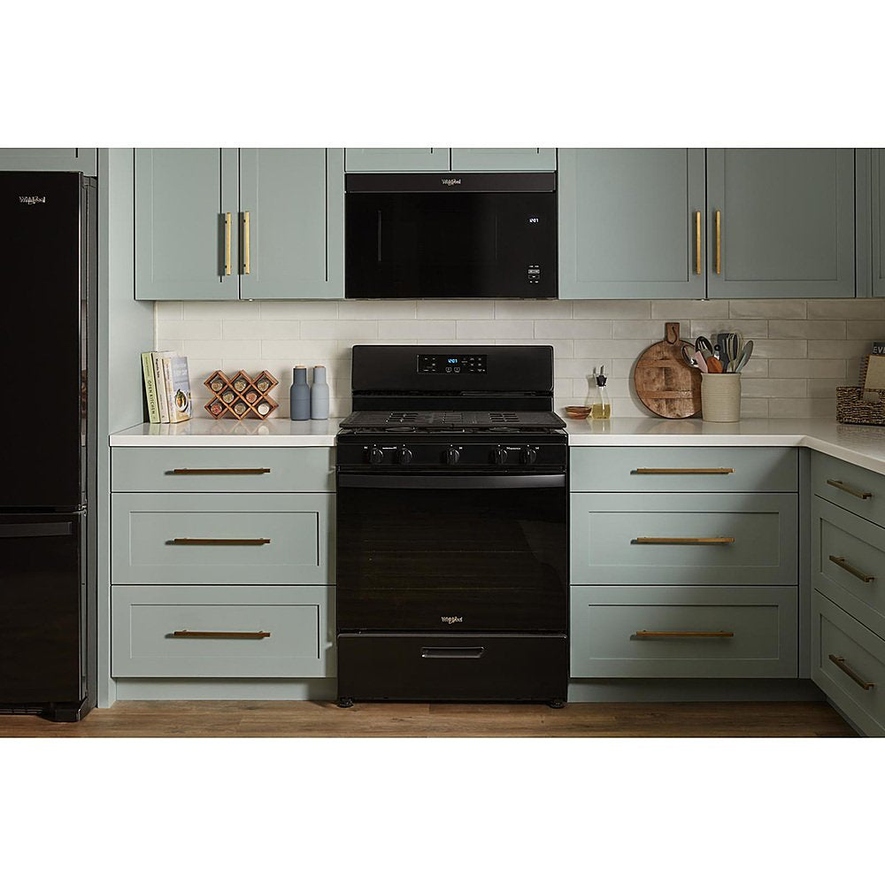 Whirlpool 5.1 Cu. Ft. Freestanding Gas Range With Edge To Edge Cooktop