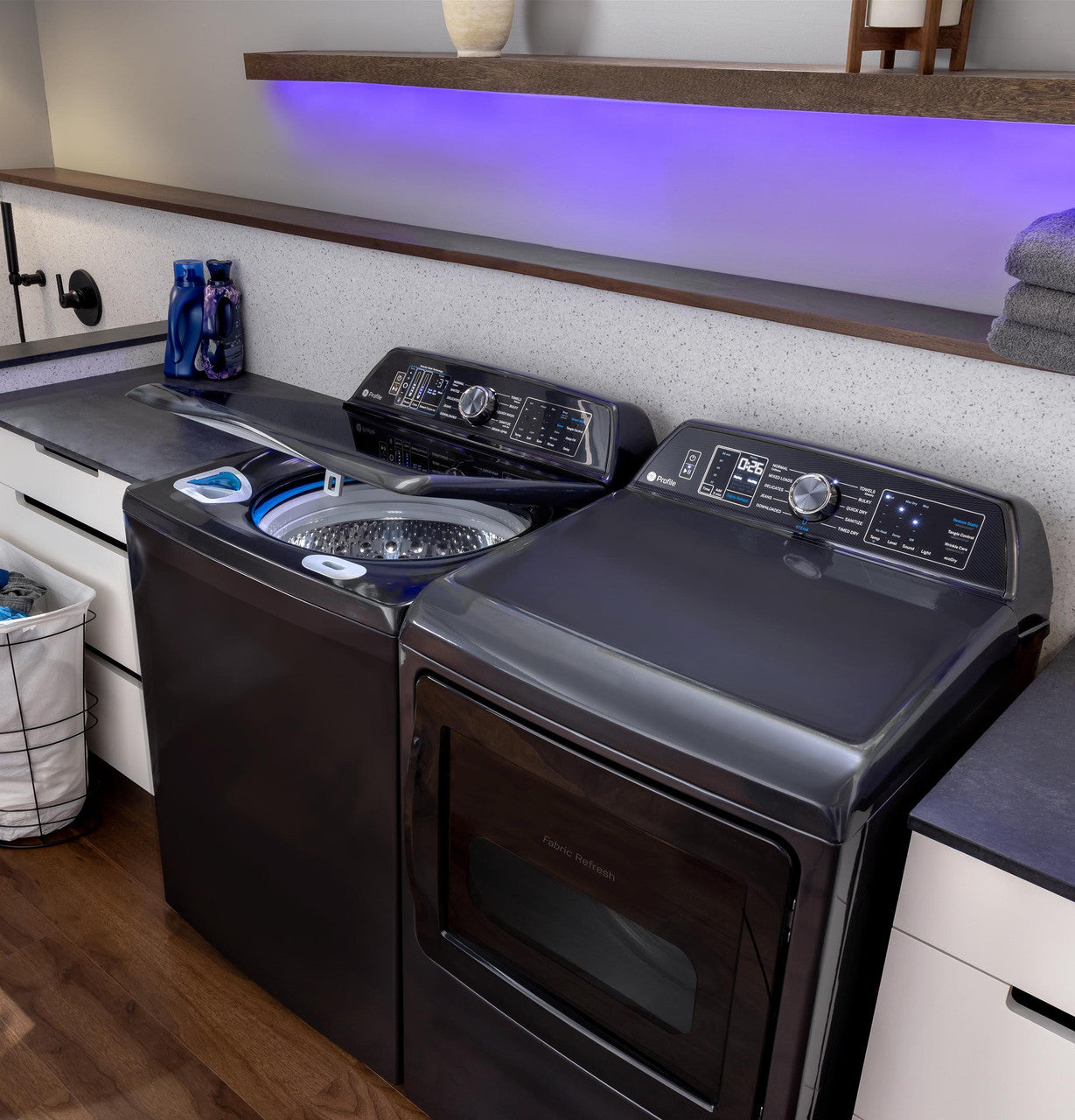 GE Profile™ ENERGY STAR® 5.3 cu. ft. Capacity Washer with Smarter Wash Technology and FlexDispense™